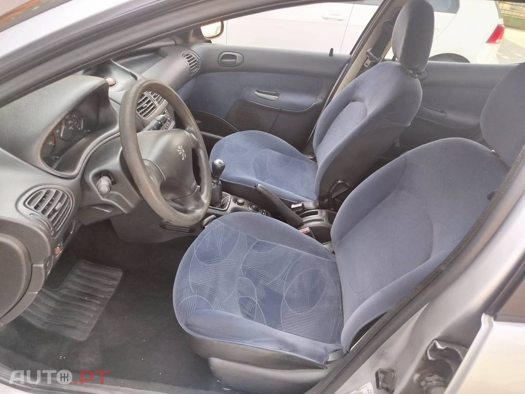 Peugeot 206 1.1 XR Présence