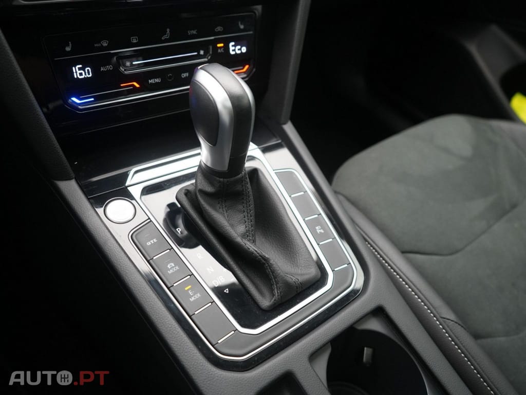 Volkswagen Arteon I.V.A DEDUTIVEL eHybrid Elegance DSG 