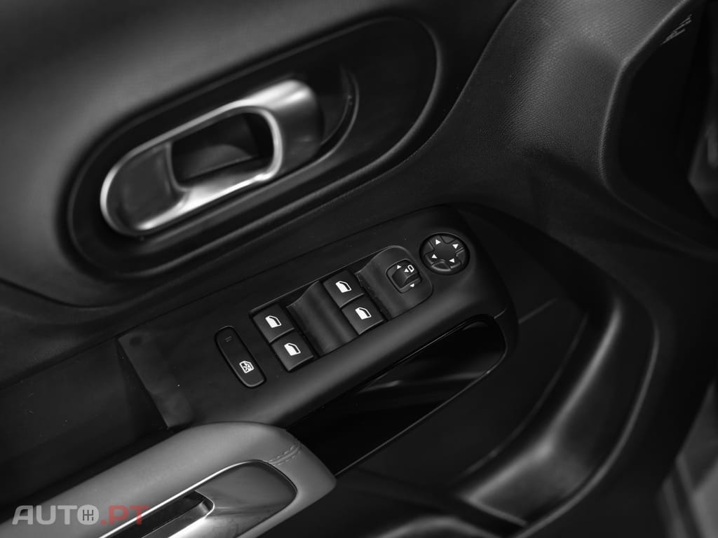 Citroen C5 Aircross 1.6 PureTech Shine J19 EAT8