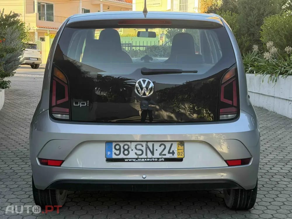 Volkswagen Up! 1.0 Move Auto