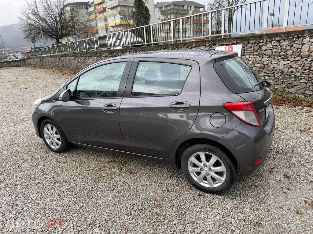 Toyota Yaris 1.0 VVT-i Comfort+AC