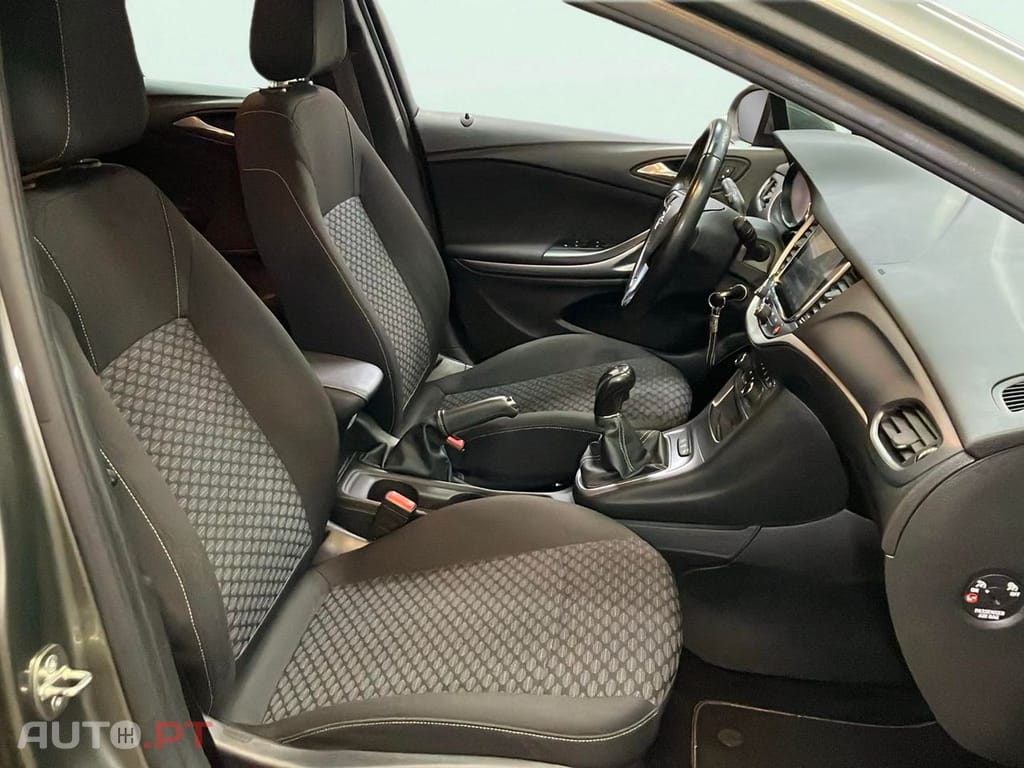 Opel Astra 1.6 CDTi