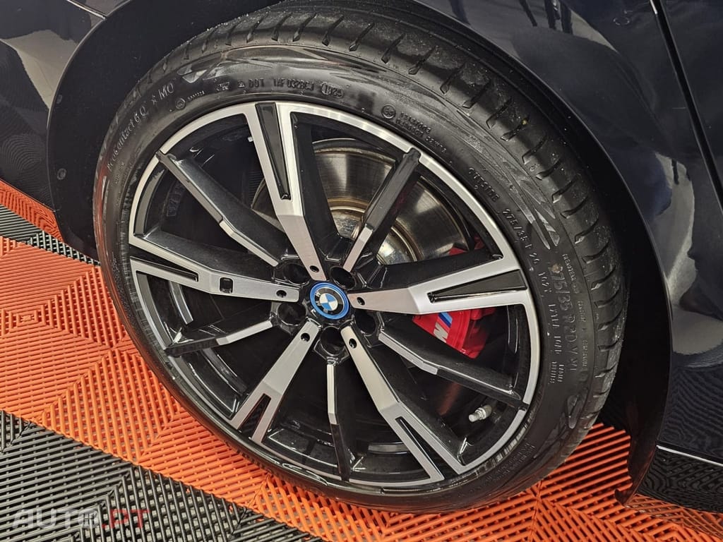 BMW i5 eDrive40 Pack Desportivo M Pro