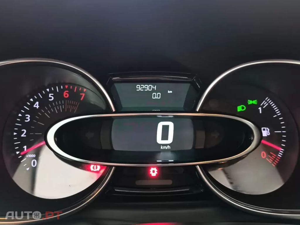 Renault Clio Sport Tourer 0.9 TCE Limited