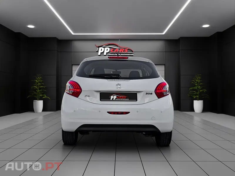 Peugeot 208 1.4 HDi