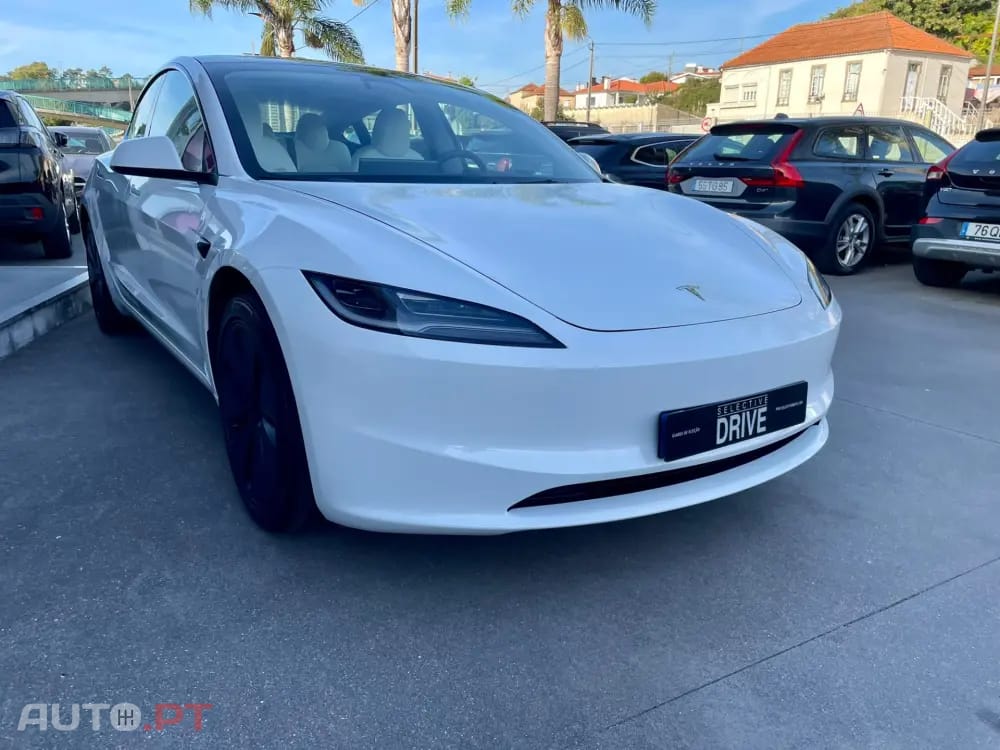 Tesla Model 3 Tração Traseira Premium