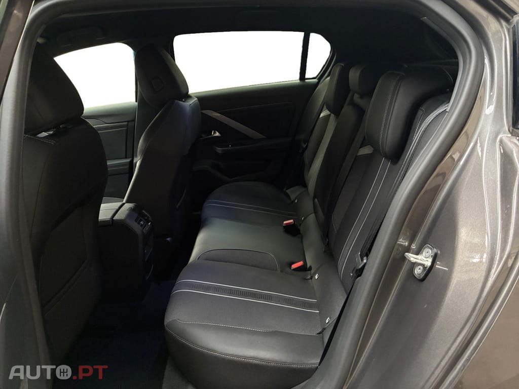 Opel Astra 1.6 T PHEV GSe