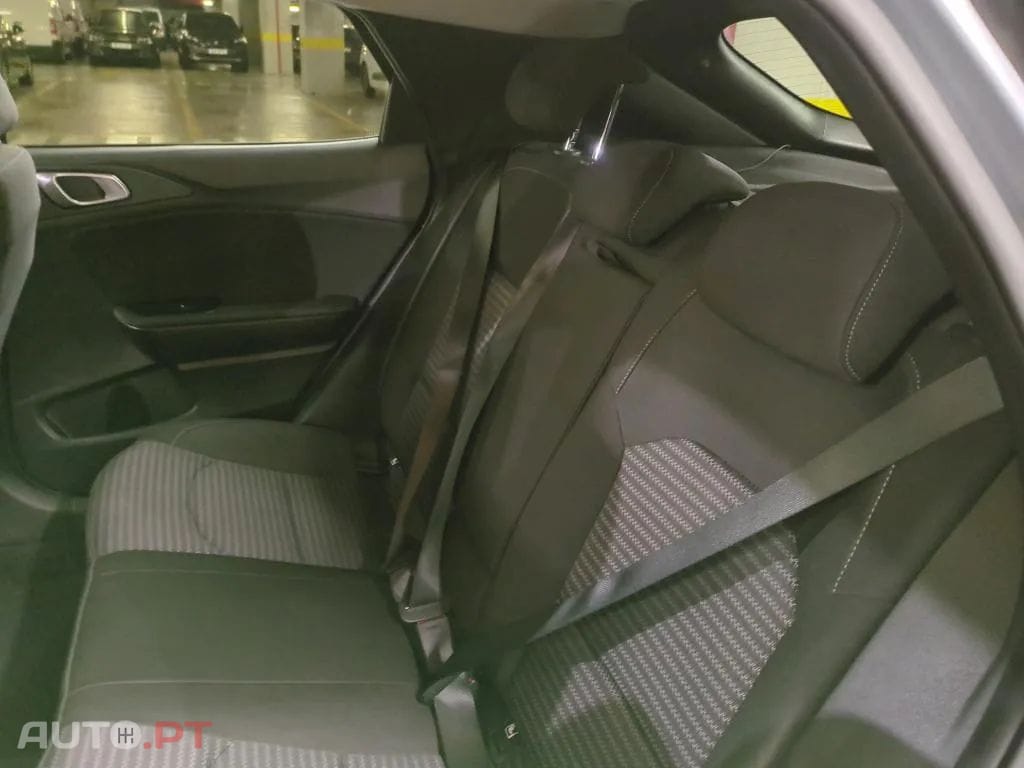 Kia Xceed 1.0 T-GDI Drive