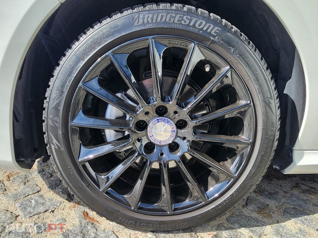 Mercedes-Benz A 180 d 7G-DCT AMG Line