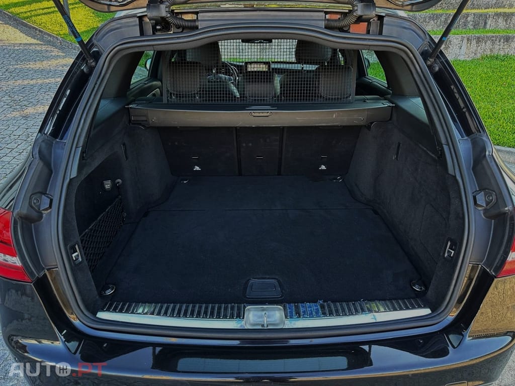 Mercedes-Benz C 300 h AMG Line