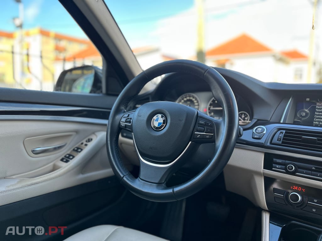 BMW 520 DA LINE LUXURY