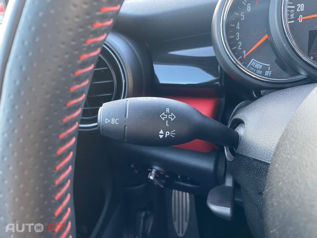 MINI Cooper Auto. John Works