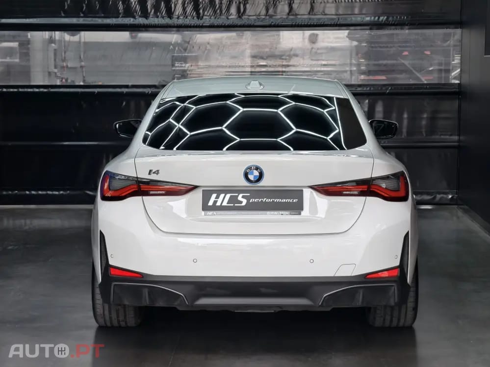 BMW i4 eDrive40