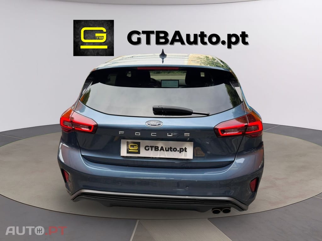Ford Focus STLINE Hybrid