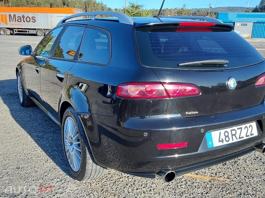 Alfa Romeo 159 Sportwagon 2.0 JTDm Distinctive P.Sport+