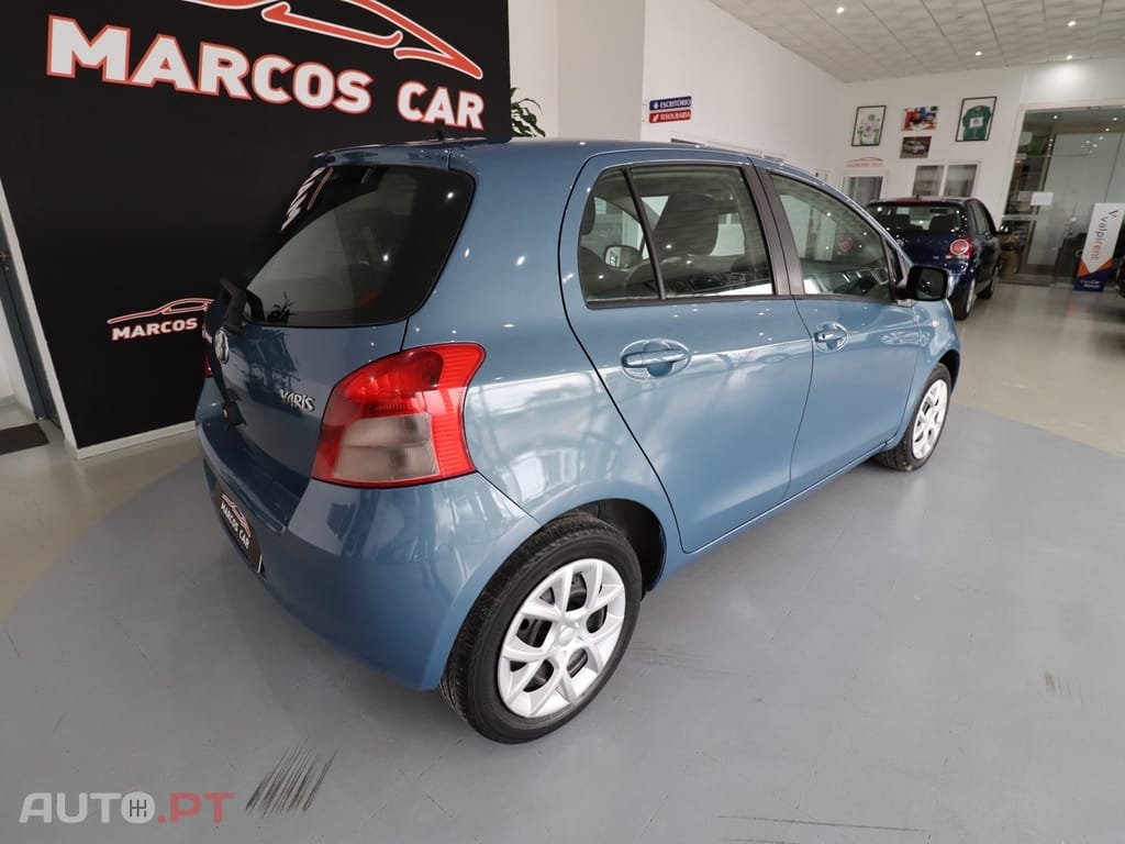 Toyota Yaris 1.0 VVT-i