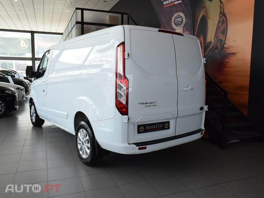 Ford Transit Custom Outro