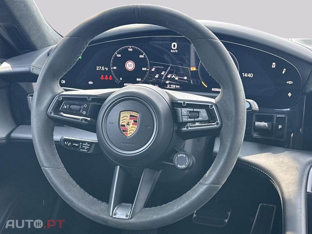 Porsche Taycan GTS I.V.A DEDUTIVEL 