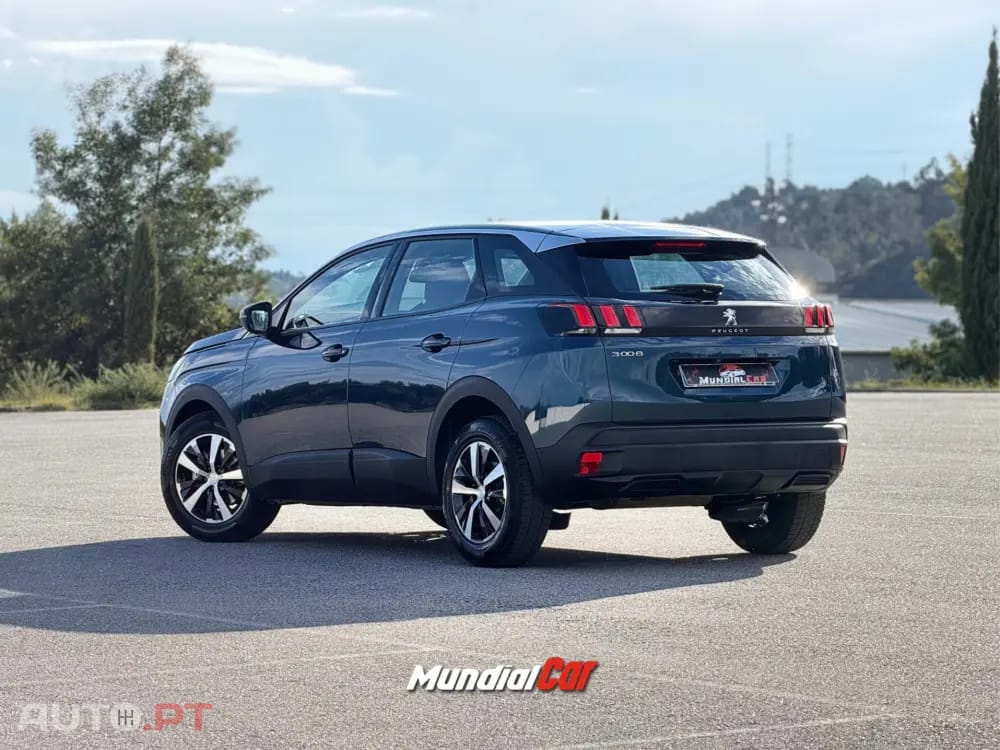 Peugeot 3008 1.2 PureTech Active Pack EAT8