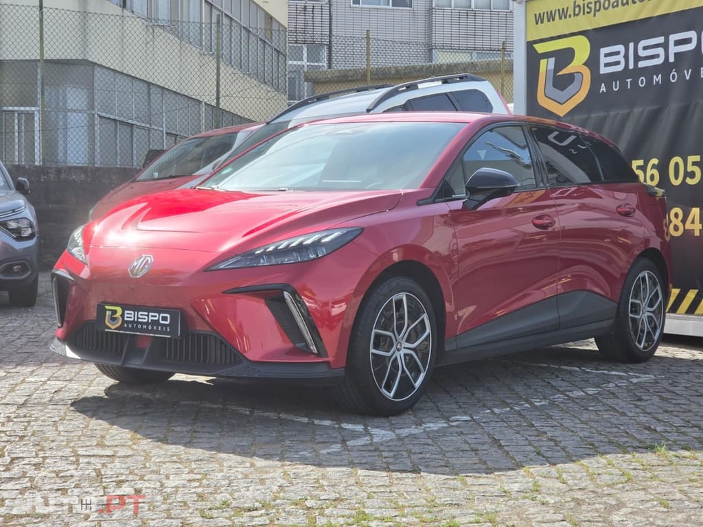 MG MG4 64 kWh XPower Luxury