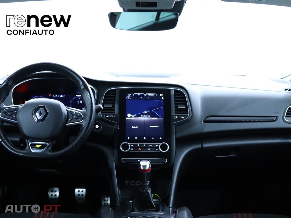 Renault Mégane ST Blue dCi R.S. Line