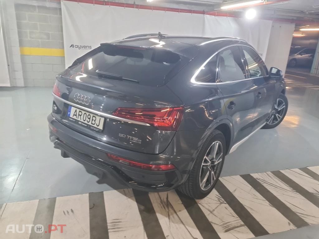 Audi Q5 50 TFSIe quattro Advance S tronic