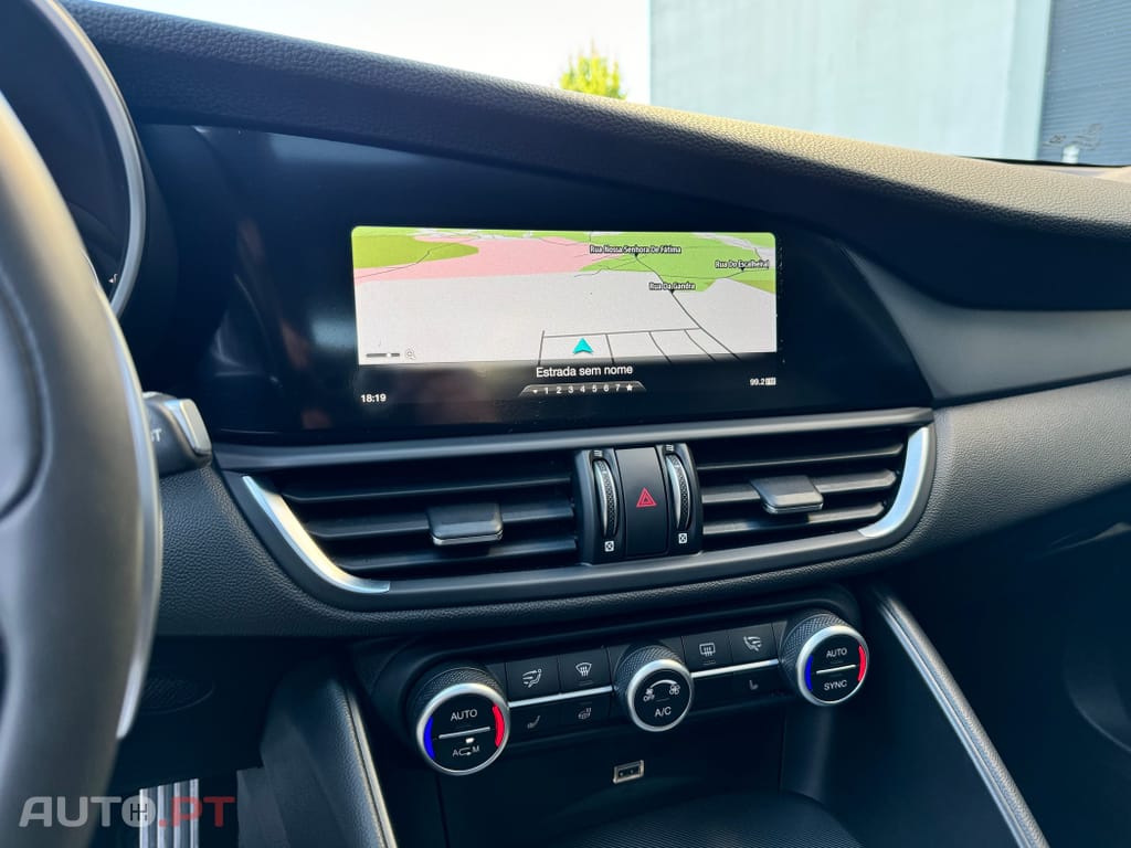 Alfa Romeo Giulia 2.2 D Veloce Q4 AT8