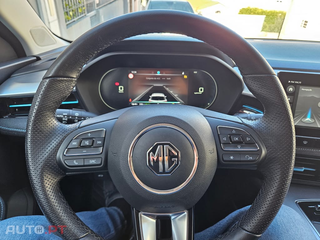 MG MG5 61 kwh Luxury