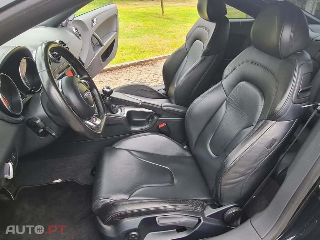 Audi TT 1.8 TFSI S-line