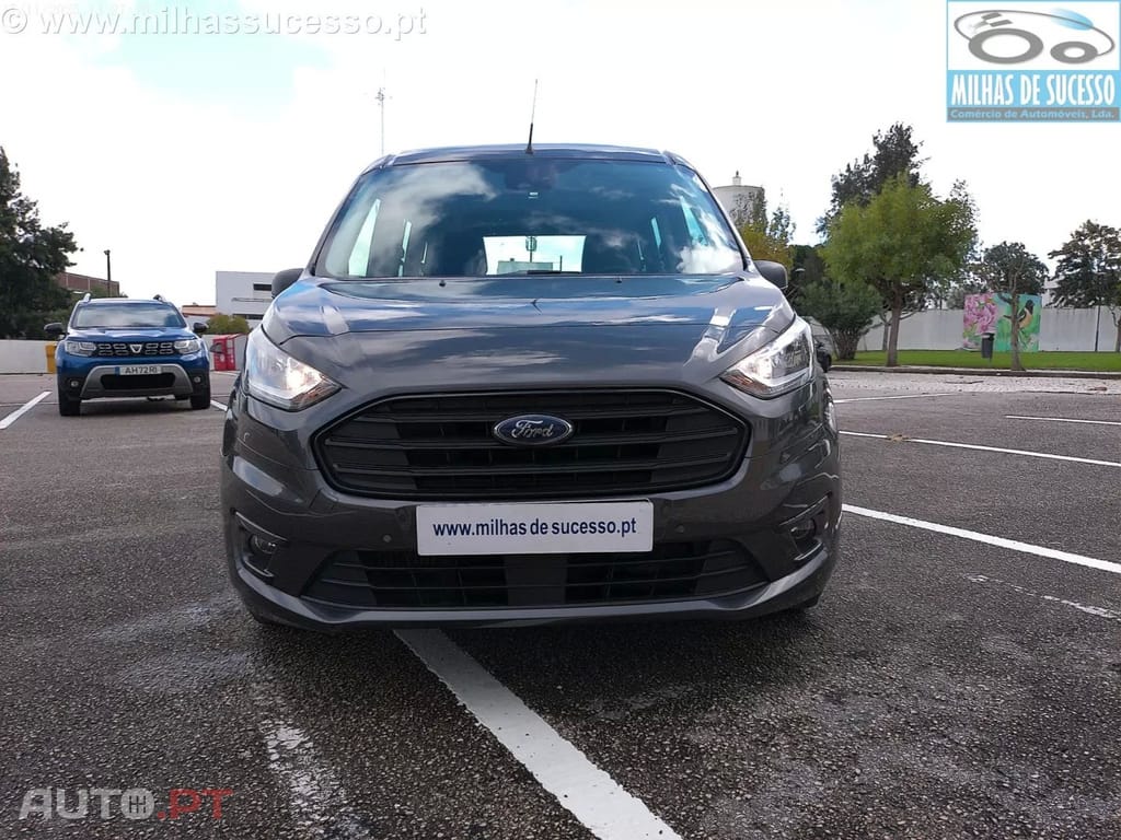 Ford Tourneo Grand 1.5 TDCi Active