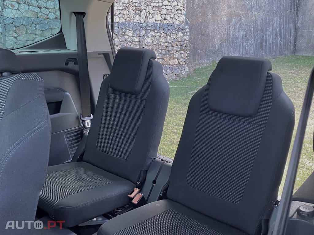 Peugeot 5008 1.6 HDi Business Line CMP6
