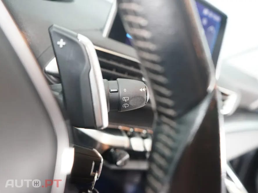 Peugeot 5008 1.5 BlueHDi Allure EAT8