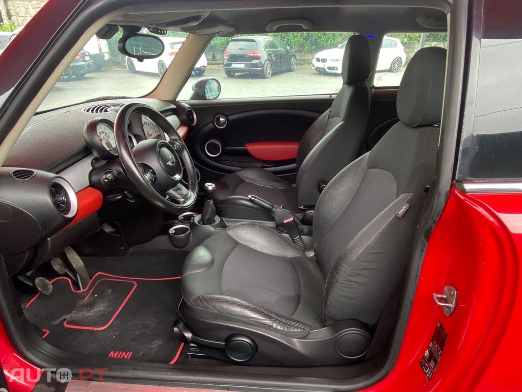 MINI Cooper D
