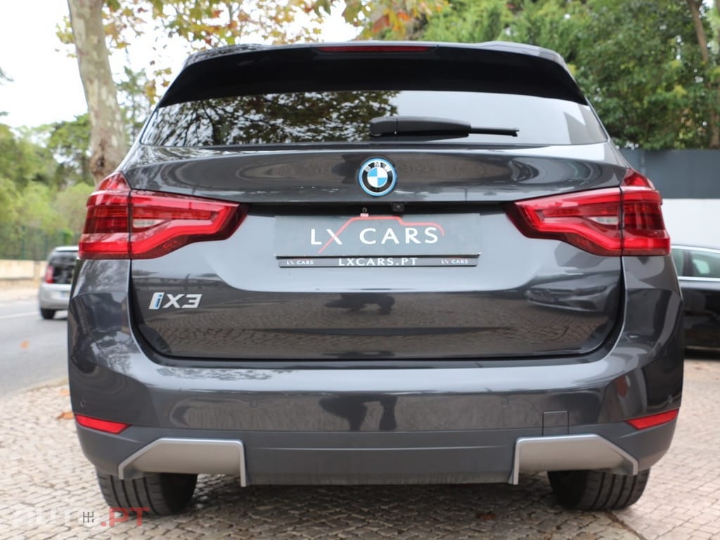 BMW iX3 Inspiring
