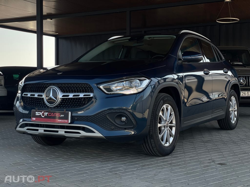 Mercedes-Benz GLA 250 e Progressive