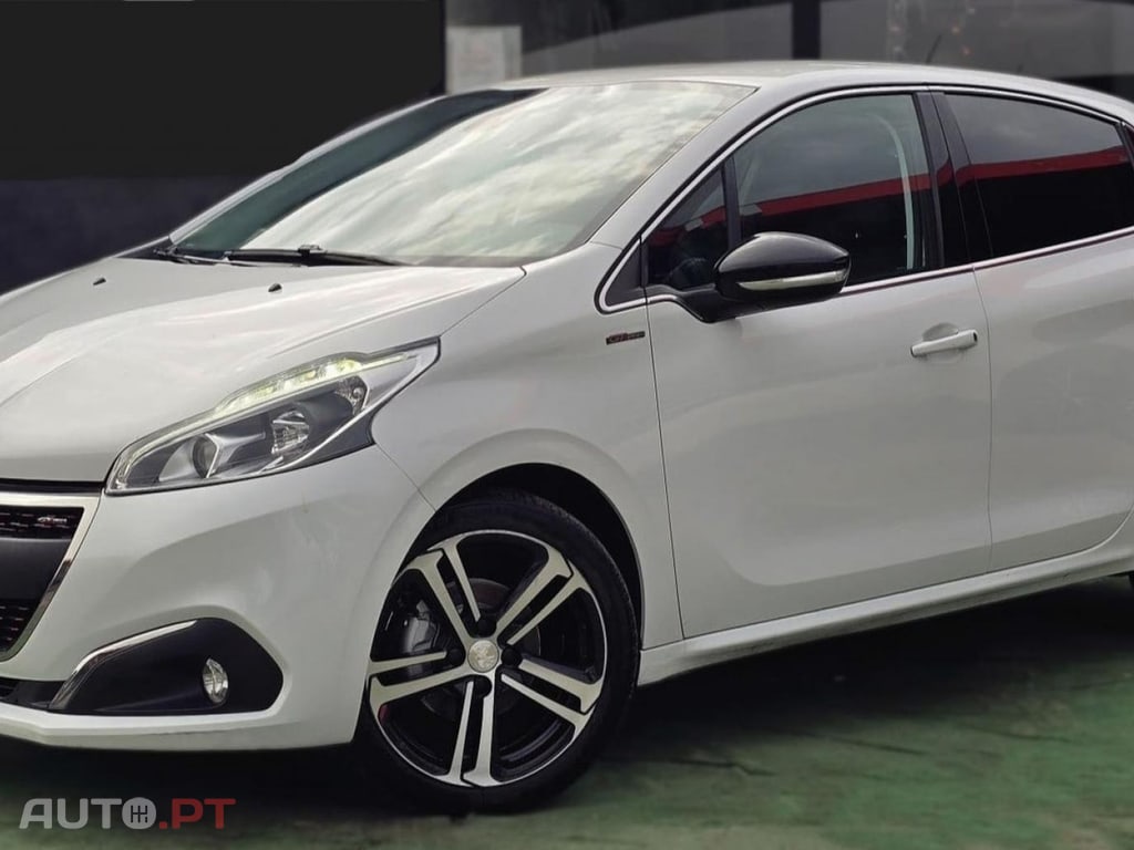 Peugeot 208 1.6 BlueHDi GT LINE
