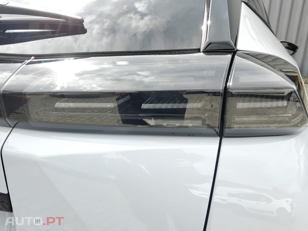 Peugeot 2008 1.2 PureTech Allure Pack
