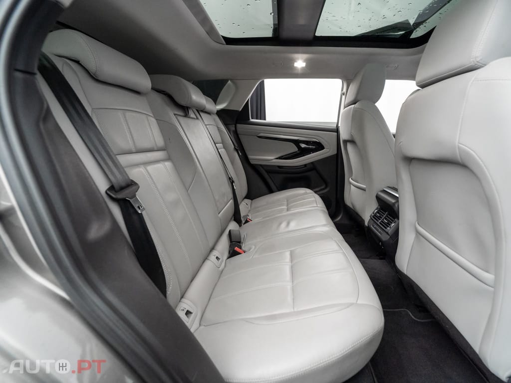 Land Rover Evoque 1.5 P300e AWD R-Dynamic S Auto