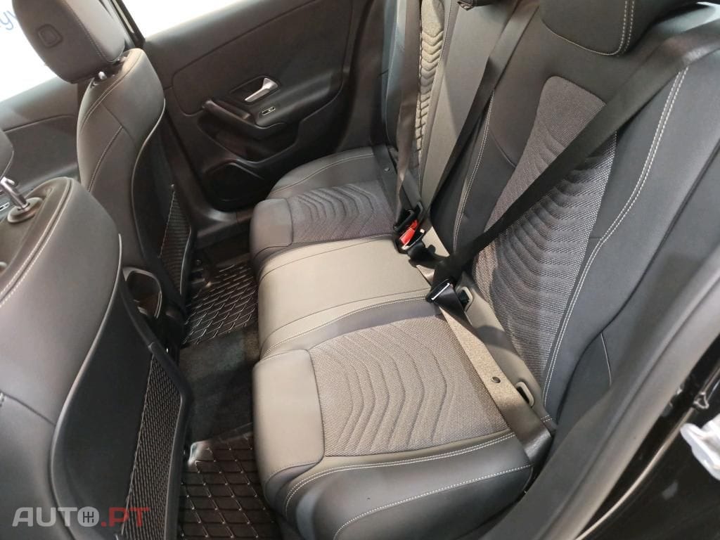 Mercedes-Benz A 250 e