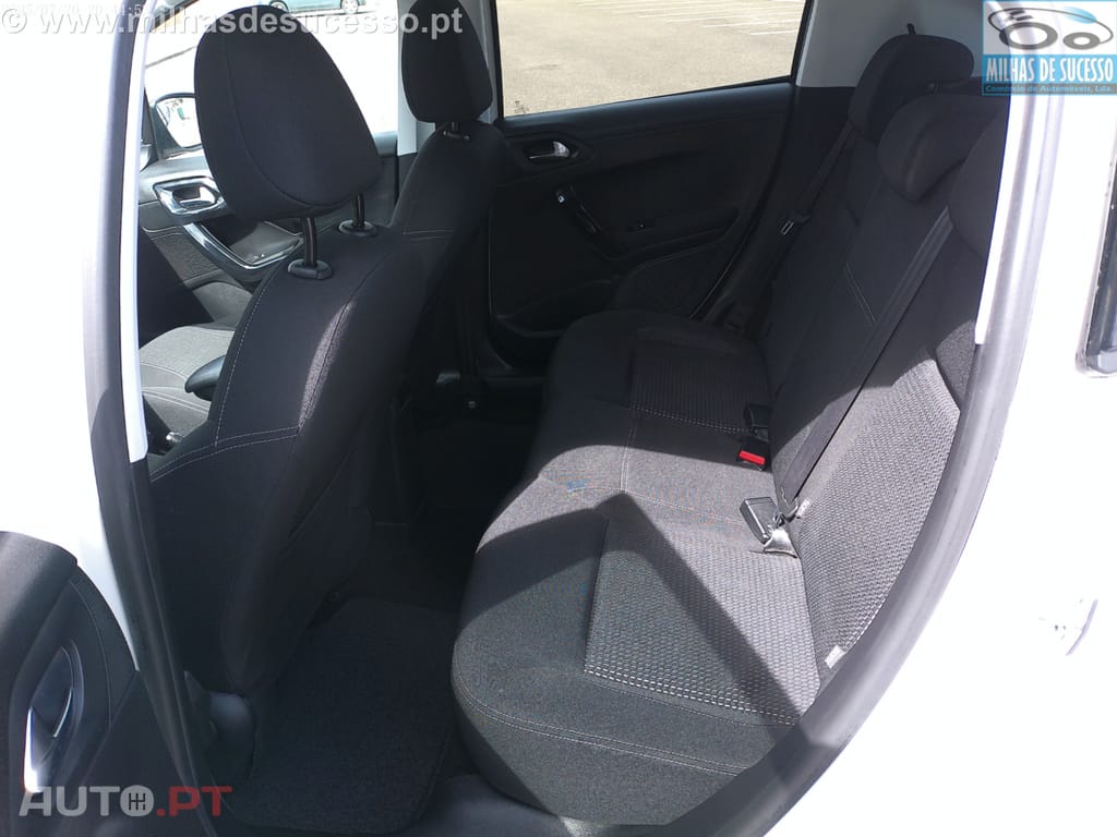 Peugeot 208 1.5 BlueHDI Allure