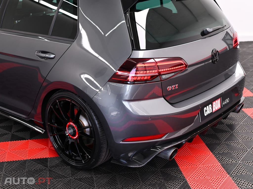 Volkswagen Golf 2.0 TSi GTi DSG Performance