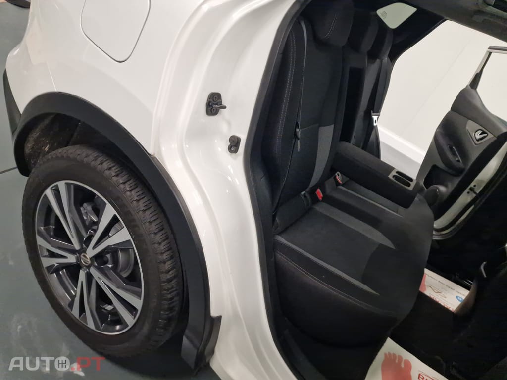 Nissan Qashqai 1.5 dCi N-Connecta