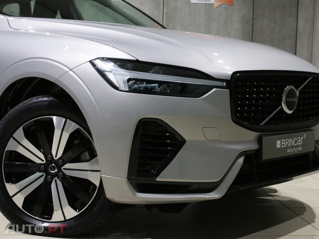 Volvo XC60 2.0 T6 PHEV Black Edition AWD