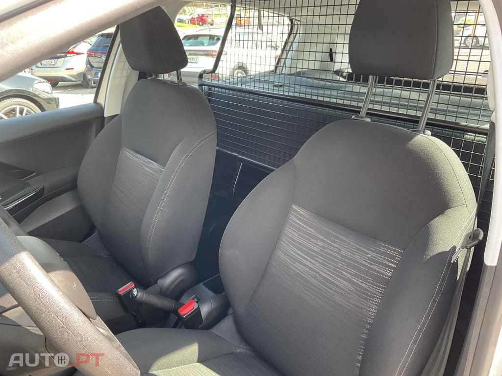 Peugeot 208 1.5 BlueHDi Active