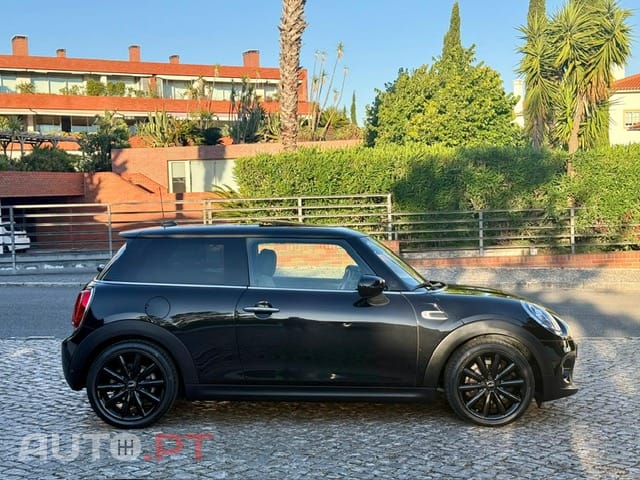 MINI Cooper LCI 3 Cilindros