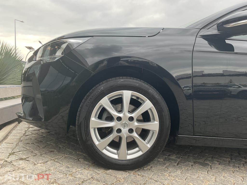 Opel Corsa 1.2 T Business Edition