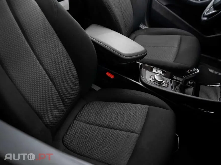 BMW X2 16 d sDrive Auto