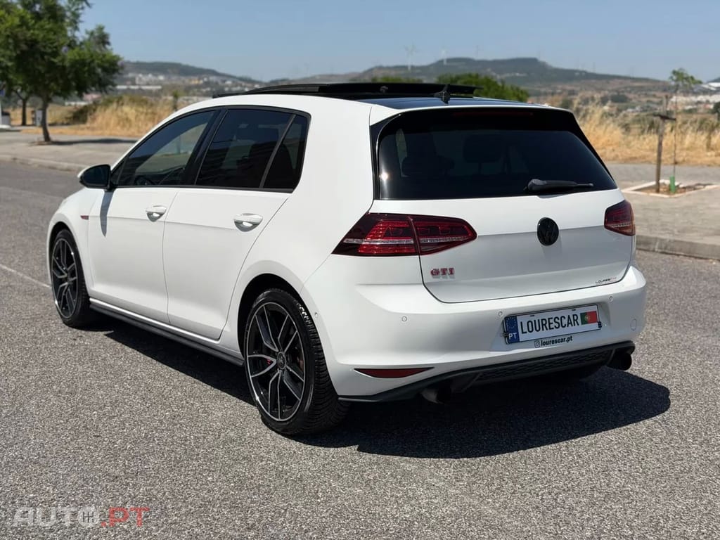 Volkswagen Golf 2.0 TSi GTi DSG Performance