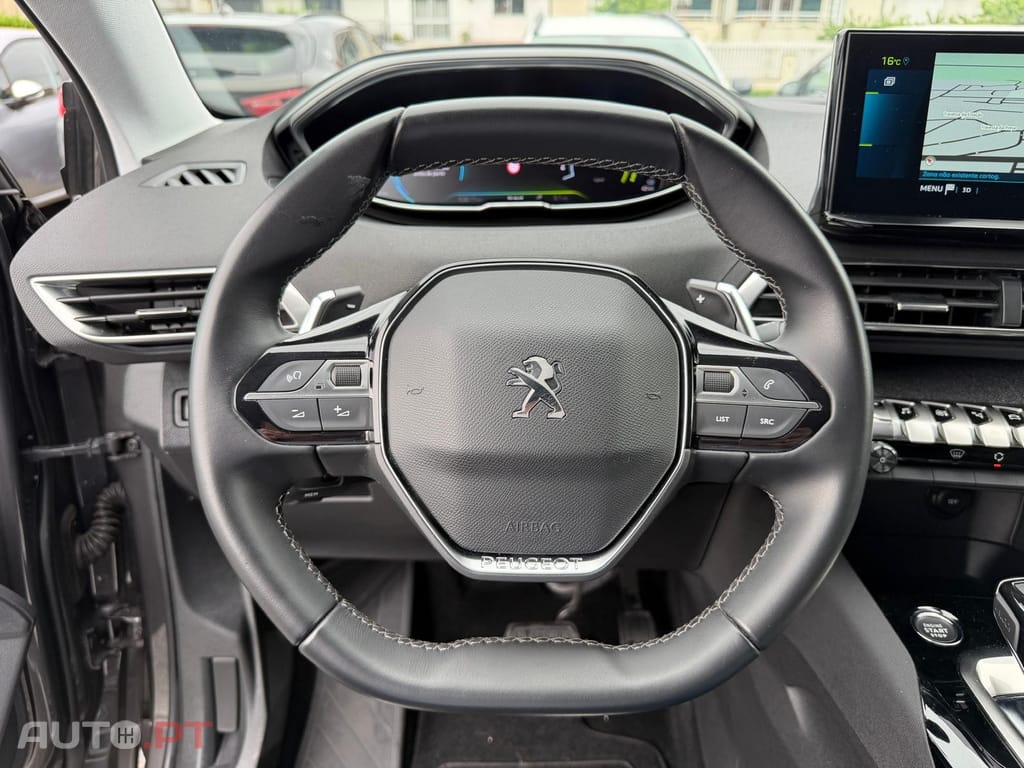 Peugeot 3008 1.6 Hybrid Allure e-EAT8