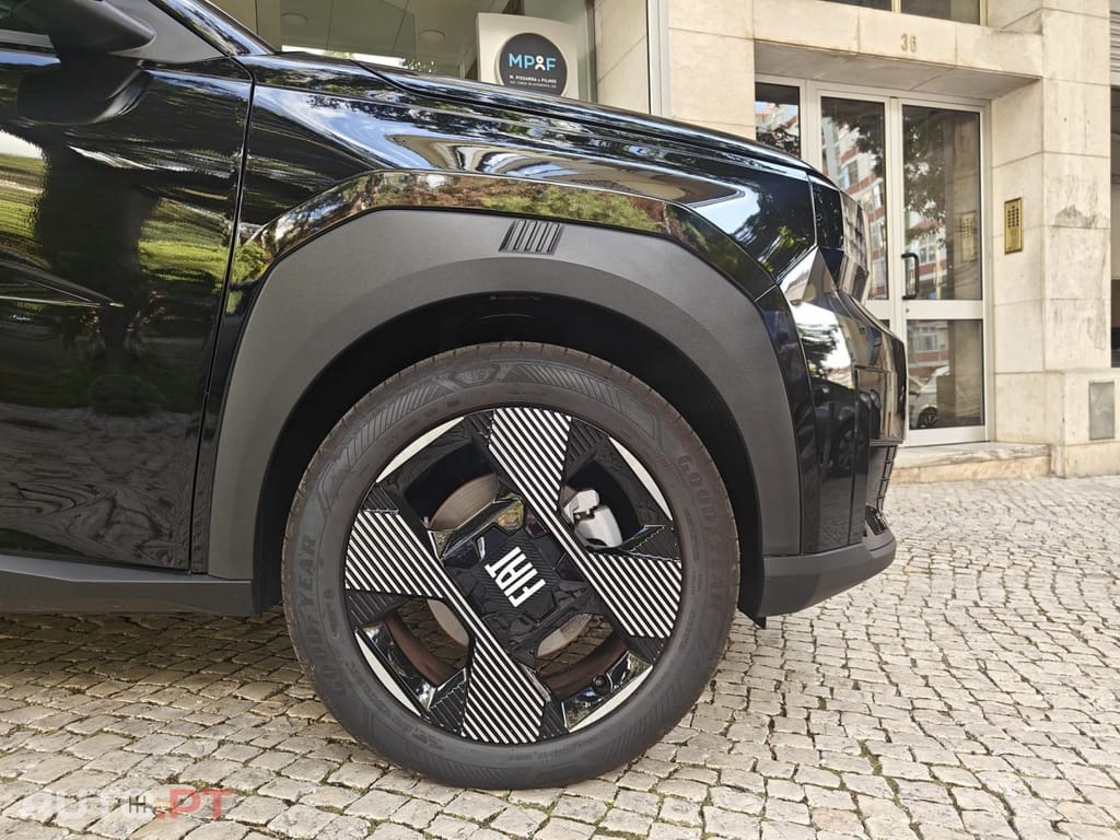 Fiat Grande Panda 1.2 Hybrid La Prima eDCT